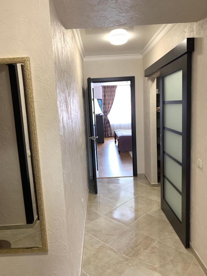 Appartement Центр. Поруч Парк Та Став à Ternopil Extérieur photo