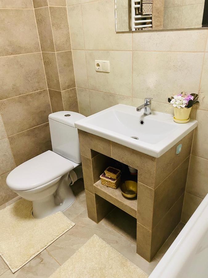 Appartement Центр. Поруч Парк Та Став à Ternopil Extérieur photo
