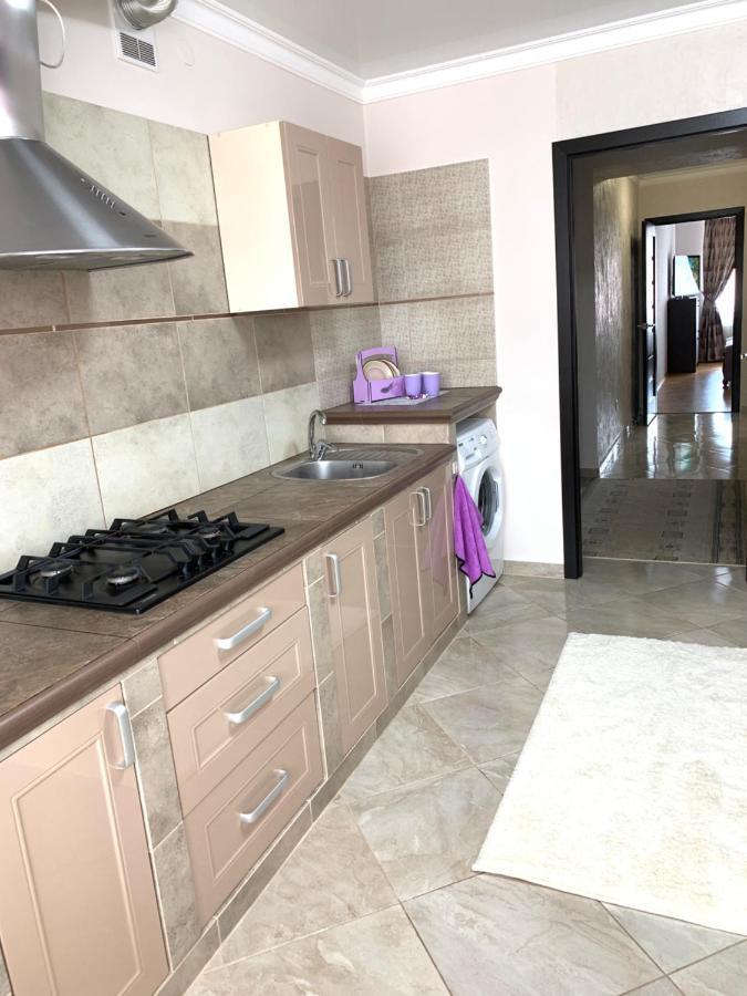 Appartement Центр. Поруч Парк Та Став à Ternopil Extérieur photo